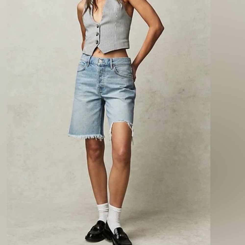 We the Free FP Big Sur Coast Boyfriend Distressed High Waist Denim Shorts 27